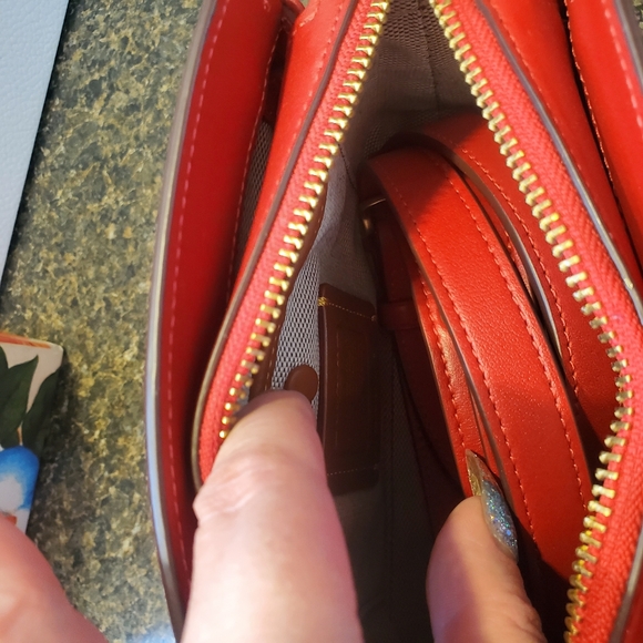 RETAIL Coach Tate 18 in Candy Apple Red - Picture 11 of 14